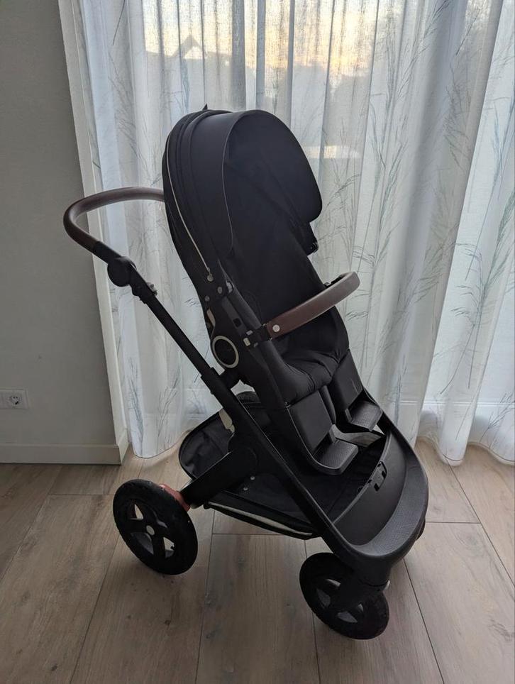 Complete kinderwagen Stokke Trailz, Kinderen en Baby's, Buggy's, Gebruikt, Regenhoes, Verstelbare rugleuning, Voetenzak, Zonnekap