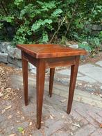 Houten tafeltje / bijzettafel, Antiek en Kunst, Ophalen