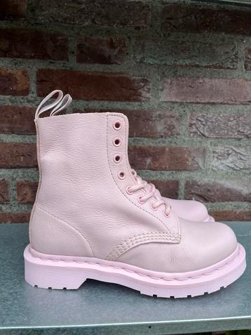 Dr. Martens 1460 Pascal mono pink maat 37 beschikbaar voor biedingen