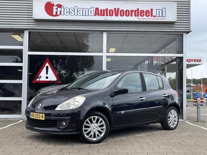 Renault Clio 1.2 TCE Collection /Cruise/Airco/5 drs/, Auto's, Renault, Bedrijf, Te koop, Clio, ABS, Airbags, Airconditioning, Alarm