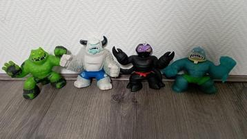 4 Goo Jit Zu figuren beschikbaar voor biedingen