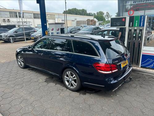 Mercedes E200 CDI uit 2014 prachtige auto goed onderhouden!, Auto's, Mercedes-Benz, Particulier, ABS, Adaptive Cruise Control