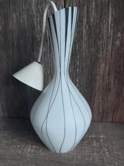 Prachtige wit - zwarte designlamp opaline, Huis en Inrichting, Lampen | Hanglampen, Zo goed als nieuw, Minder dan 50 cm, Verzenden