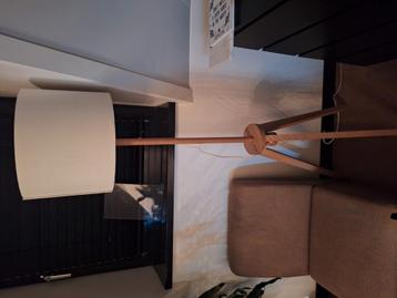 Leuke lamp beschikbaar voor biedingen