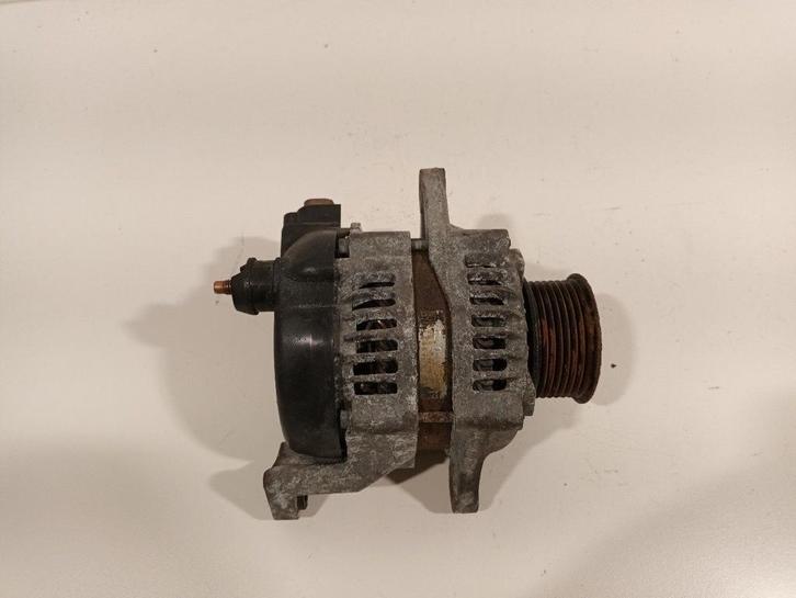 Dynamo Isuzu D-Max, Auto-onderdelen, Motor en Toebehoren, Overige automerken, Gebruikt, Herkomst onderdeel bekend, 12 maanden garantie