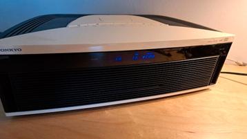Onkyo CD Tuner Audio System CBX-100 beschikbaar voor biedingen