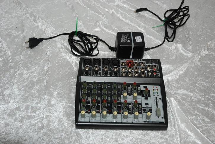 Behringer Xenyx 1202 12 kanalen mixer   <25252050>, Muziek en Instrumenten, Instrumenten | Onderdelen, Gebruikt, Ophalen of Verzenden