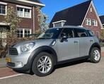 Mini Countryman 1.6 ONE 2011 Grijs, Voorwielaandrijving, Zwart, Leder en Stof, Particulier