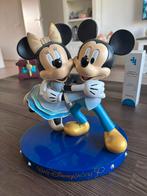 Disney retired 50 anniversary mickey & minnie beeld, Verzamelen, Disney, Ophalen, Mickey Mouse, Zo goed als nieuw, Beeldje of Figuurtje