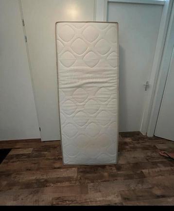 Gazelle matrassen 2 stuks 80x200 cm beschikbaar voor biedingen