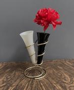 50 jaren klein dubbel kunststof vaasje zwart wit in spiraal, Kunststof, Gebruikt, Overige kleuren, Ophalen of Verzenden