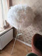 Leuke lamp met veren!, Huis en Inrichting, Ophalen, Minder dan 10 m², Wit