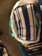Grote Tas vol beddengoed blauw wit, Ophalen, Blauw, Dekbedovertrek, Tweepersoons