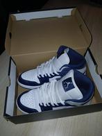 NIKE AIR Jordan 1 Mid Midnight Navy maat 42 ZGAN, Blauw, Nike, Nieuw, Ophalen of Verzenden
