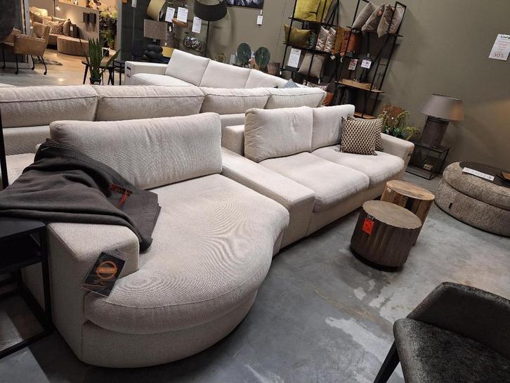 Room108 hoekbank Victoria curve, Huis en Inrichting, Banken | Complete zithoeken, Nieuw, Stof, Ophalen