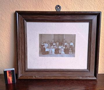 oude Schoolfoto in lijst, jaren 20-30? beschikbaar voor biedingen