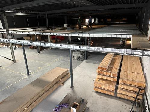Tussenvloer Verdieping Warmgewalst Grote overspanning 950m2, Doe-het-zelf en Verbouw, Hout en Planken, Gebruikt, Ophalen