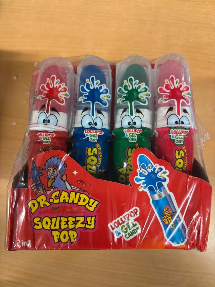 Dr. Candy Squeezy Pop - Traktatie - Lolly met gel snoep 24x, Hobby en Vrije tijd, Feestartikelen, Nieuw, Verjaardag, Ophalen of Verzenden