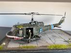 Diorama Bell UH-1C Huey 1/35, Ophalen, Nieuw, Groter dan 1:72, Overige merken