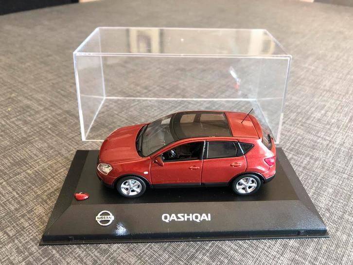 Nissan qashqai 1/43 promo uitgave lees tekst, Hobby en Vrije tijd, Modelauto's | 1:43, Gebruikt, Auto, Overige merken, Ophalen