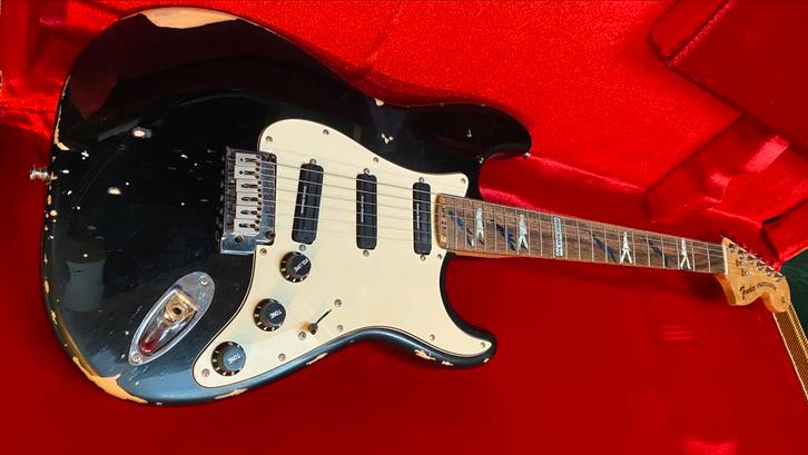 Squier Fender stratocaster, relic, Muziek en Instrumenten, Snaarinstrumenten | Gitaren | Elektrisch, Gebruikt, Fender, Ophalen of Verzenden