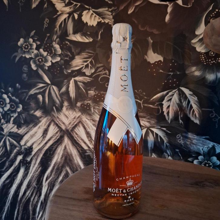 Moët & Chandon Champagne Do Not Drop Limited Edition, Verzamelen, Wijnen, Nieuw, Champagne, Frankrijk, Vol, Ophalen of Verzenden