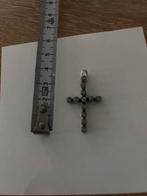 Mooi zilveren kruisje, Sieraden, Tassen en Uiterlijk, Kettinghangers, Ophalen of Verzenden, Zo goed als nieuw, Zilver, Kruis of Symbool