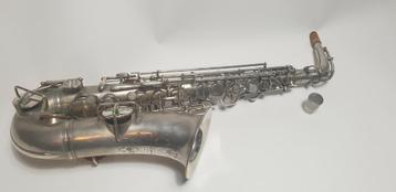 40% korting op vintage Holton saxofoons beschikbaar voor biedingen