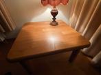 Massief eiken bijzettafel 80x80 cm, Huis en Inrichting, Tafels | Bijzettafels, Ophalen, Vierkant, Zo goed als nieuw, 75 cm of meer