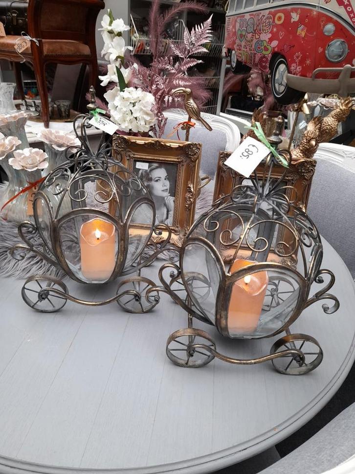 Koets windlichten 85.00 p.s goud kleurige, Huis en Inrichting, Woonaccessoires | Kandelaars en Kaarsen, Zo goed als nieuw, Minder dan 25 cm