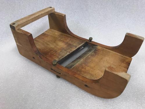 Antieke Kool slee - schaaf, Antiek en Kunst, Antiek | Keukenbenodigdheden, Ophalen