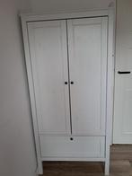 Sundvik kinder kledingkast, Kinderen en Baby's, Kinderkamer | Commodes en Kasten, Ophalen, 105 cm of meer, Zo goed als nieuw, Minder dan 75 cm