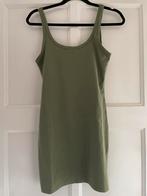 Jurkje groen, Kleding | Dames, Jurken, Maat 38/40 (M), Nieuw, Ophalen of Verzenden, Pull & Bear