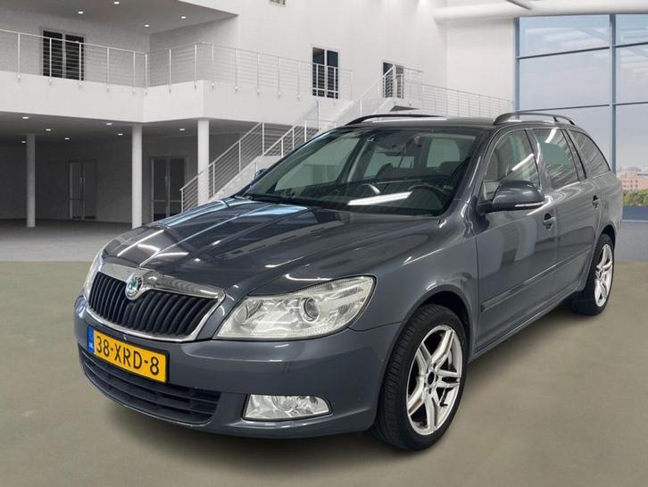 Skoda Octavia Combi 1.2 TSI Tour Business Line/6BAK/ZUINIG, Auto's, Skoda, Bedrijf, Te koop, Octavia, ABS, Airbags, Airconditioning