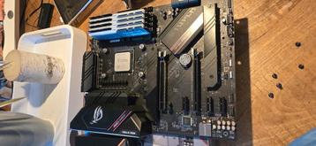 Asus ROG Strix B550-F Gaming + Ryzen 7 3700x en 32gb ram beschikbaar voor biedingen