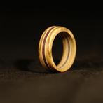 Mooie houten ringen, Ophalen of Verzenden, Zo goed als nieuw, Dame of Heer