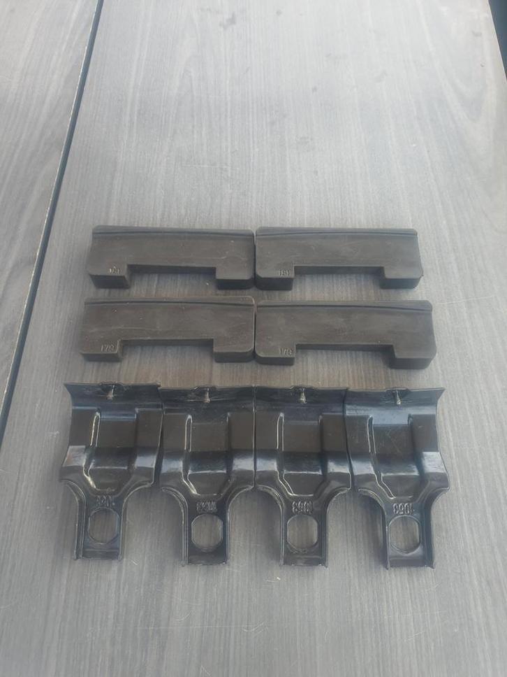 Thule 1543 Kitset voor Rapid Systeem Renault Grand Scenic, Auto diversen, Dakdragers, Gebruikt, Ophalen