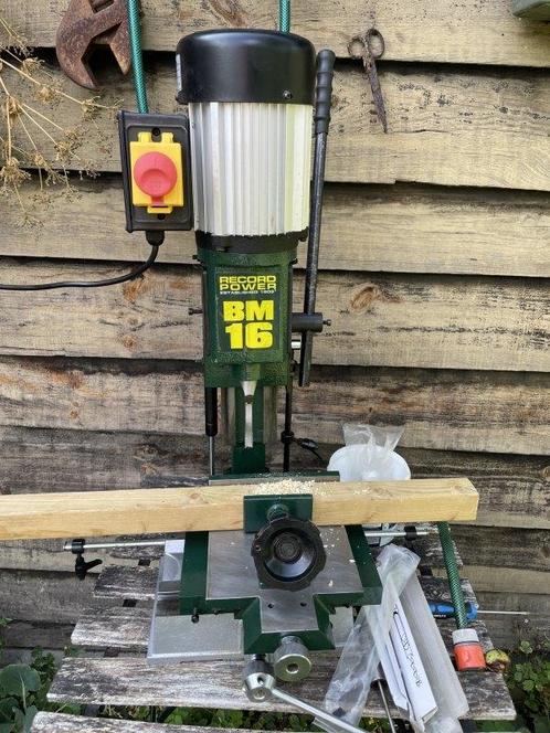 Record Power BM16 Vierkante Gatenboormachine, Doe-het-zelf en Verbouw, Gereedschap | Boormachines, Zo goed als nieuw, Ophalen