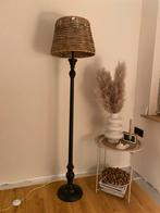 Staande vloerlamp, Ophalen, Zo goed als nieuw, Hout, 150 tot 200 cm