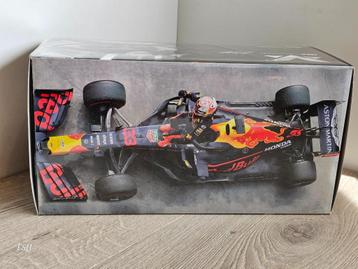 RB15, Max Verstappen # 33, Winner Brazil 2019. **NIEUW** beschikbaar voor biedingen