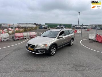 Volvo XC70 2.4 D5 Summum Navi.Clima.Ex BPm beschikbaar voor biedingen