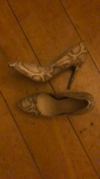 Pumps - High heels, mt 38, 9 cm. Diverse kleuren, Kleding | Dames, Schoenen, Ophalen, Nieuw, Overige kleuren