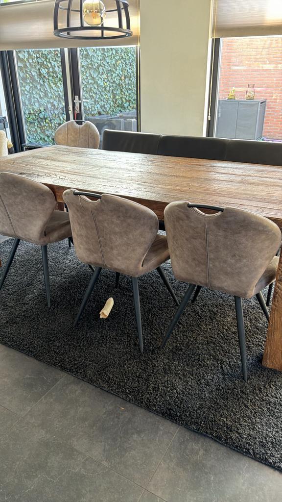 Robuuste eettafel van oude kloosterbalken, Huis en Inrichting, Tafels | Eettafels, Gebruikt, 100 tot 150 cm, 200 cm of meer, Vier personen