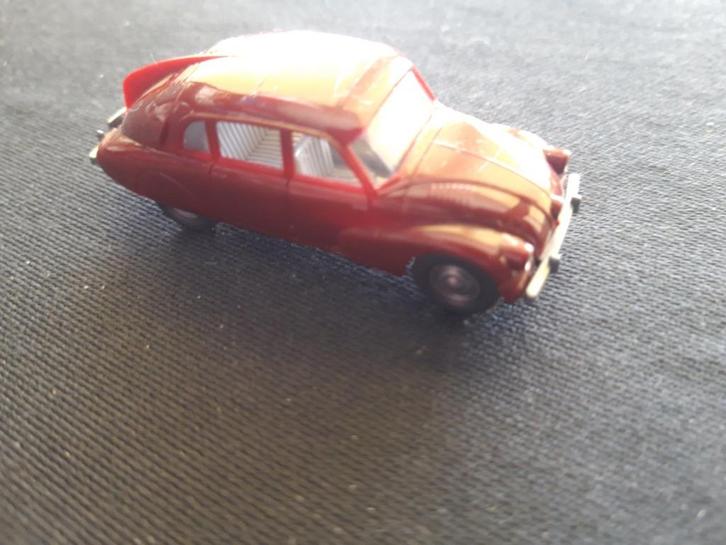 Tatra 87 donkerrood - Wiking H0 1:87, Hobby en Vrije tijd, Modelauto's | 1:87, Zo goed als nieuw, Auto, Wiking, Ophalen of Verzenden