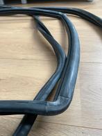 Volvo 850 estate deurrubbers, Ophalen of Verzenden, Voor, Volvo