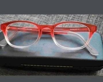 Transparant rode Pearl (lees) bril op sterkte +2.50 beschikbaar voor biedingen