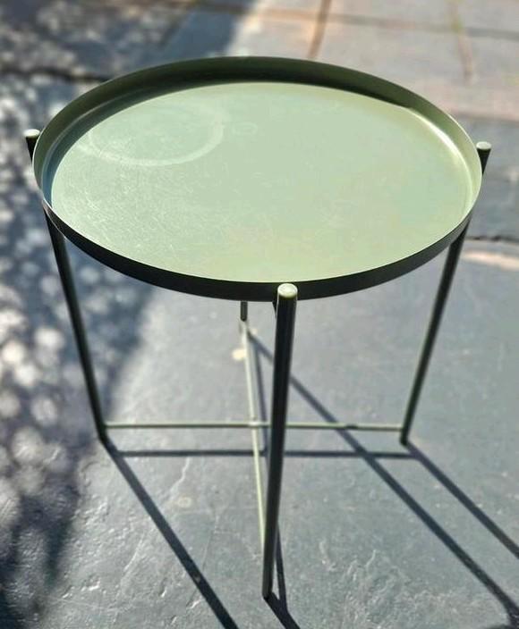 Groen Bijzettafeltje - Stijlvol en Praktisch, Huis en Inrichting, Tafels | Bijzettafels, Zo goed als nieuw, Rond, 45 tot 60 cm
