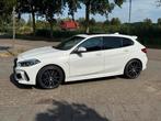 BMW 1-Serie 118i met BMW premium selection garantie!, Auto's, BMW, 65 €/maand, 15 km/l, Wit, Particulier