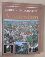 NEDERLAND DICHTERBIJ  AMSTERDAM   READERS DIGEST, Ophalen of Verzenden, Gelezen