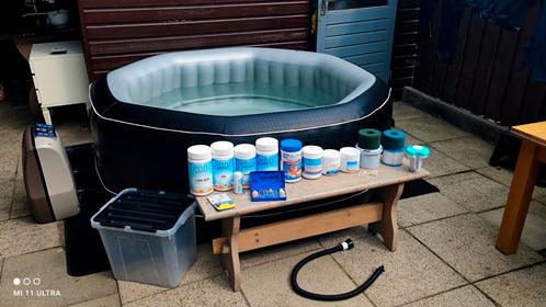 NetSpa Jaccuzi Python ( 6 personen ), Tuin en Terras, Bubbelbaden en Hottubs, Zo goed als nieuw, Opblaasbaar, Afdekzeil, Filter